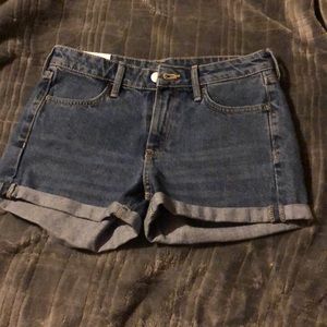 H&M shorts- Regular waist